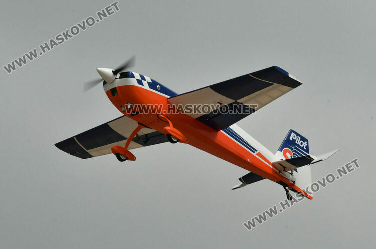 Елитът на авиомоделизма в България се събра на летище &bdquo;Узунджово&ldquo;