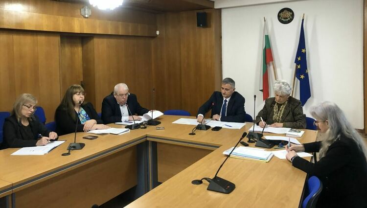 Повишават епизоотичната готовност в област Смолян заради риска от заразни заболявания