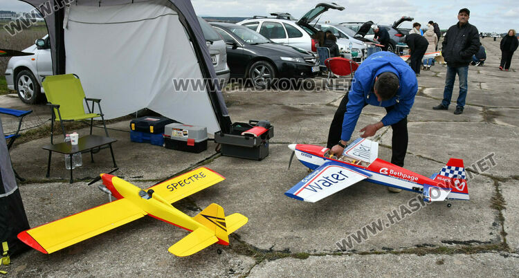 Елитът на авиомоделизма в България се събра на летище &bdquo;Узунджово&ldquo;