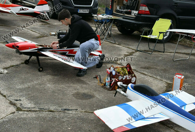 Елитът на авиомоделизма в България се събра на летище &bdquo;Узунджово&ldquo;