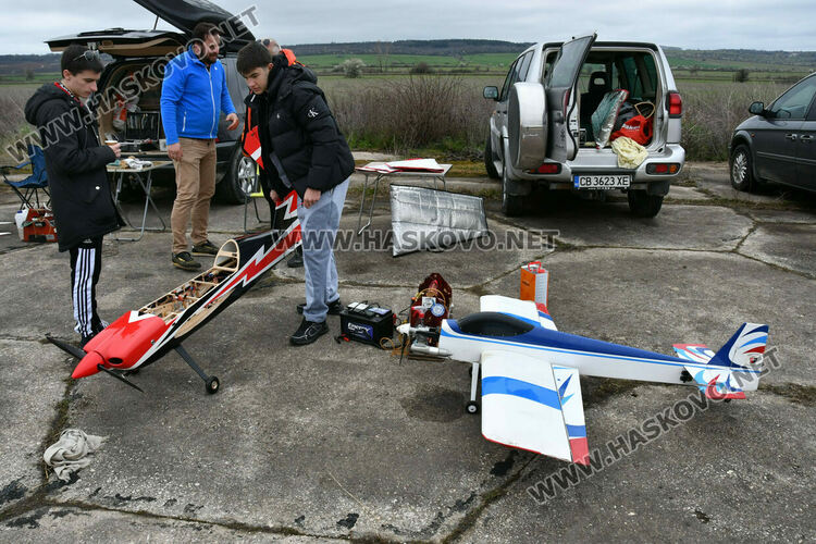 Елитът на авиомоделизма в България се събра на летище &bdquo;Узунджово&ldquo;