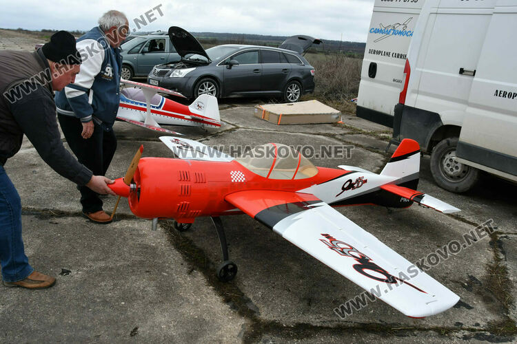 Елитът на авиомоделизма в България се събра на летище &bdquo;Узунджово&ldquo;