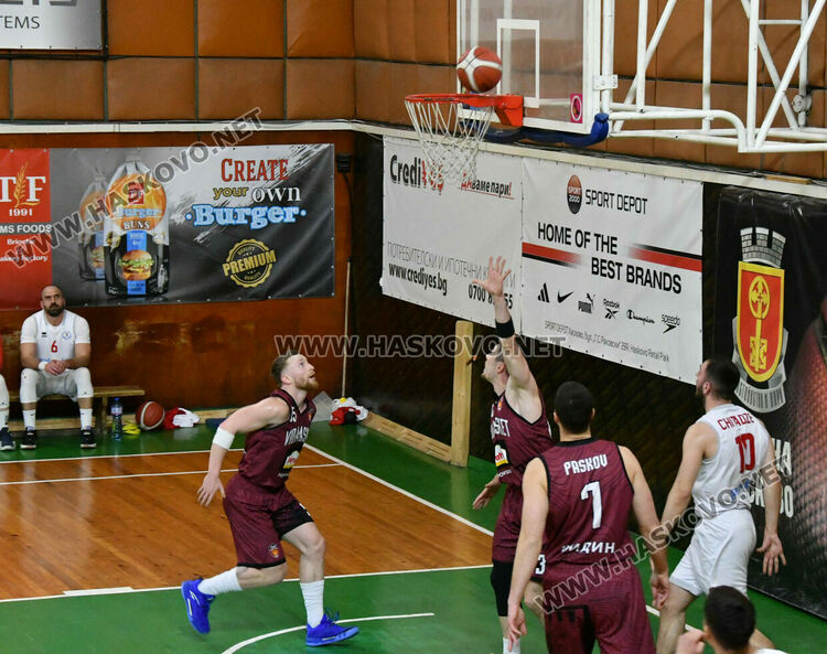 &bdquo;Видабаскет&ldquo; си тръгна от зала &bdquo;Дружба&ldquo; с победа  