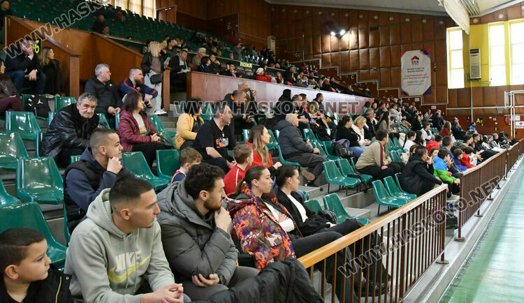 &bdquo;Видабаскет&ldquo; си тръгна от зала &bdquo;Дружба&ldquo; с победа  