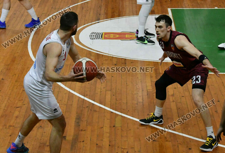 &bdquo;Видабаскет&ldquo; си тръгна от зала &bdquo;Дружба&ldquo; с победа  