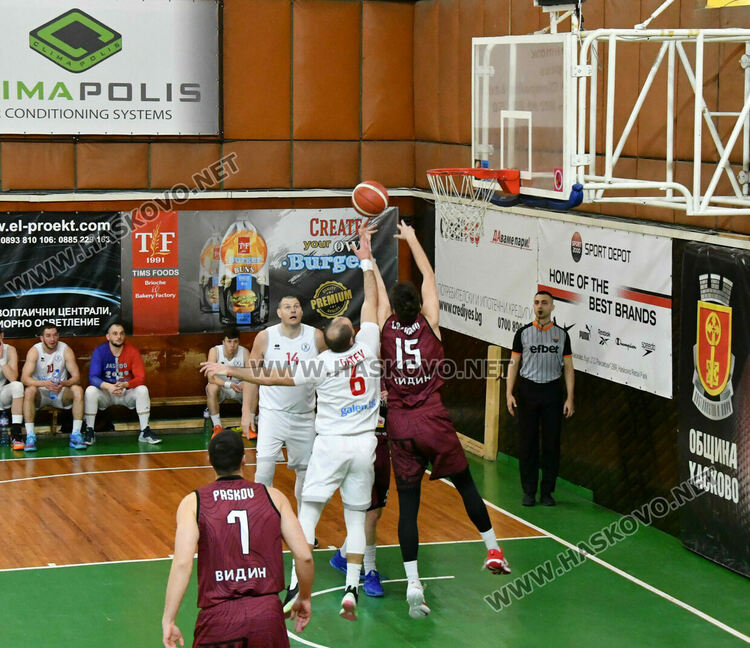 &bdquo;Видабаскет&ldquo; си тръгна от зала &bdquo;Дружба&ldquo; с победа  