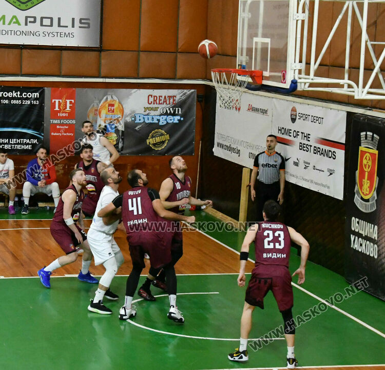 &bdquo;Видабаскет&ldquo; си тръгна от зала &bdquo;Дружба&ldquo; с победа  