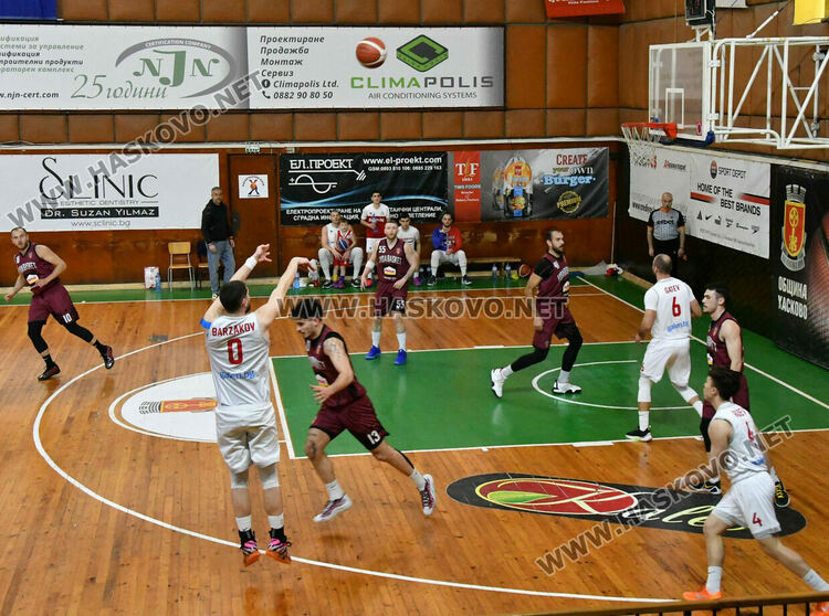 &bdquo;Видабаскет&ldquo; си тръгна от зала &bdquo;Дружба&ldquo; с победа  