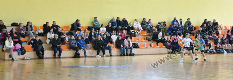 Младите надежди на хасковския хандбал завършиха на първо място в редовния сезон