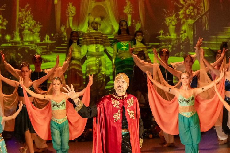 Готови ли сте за приказка, родена отново?