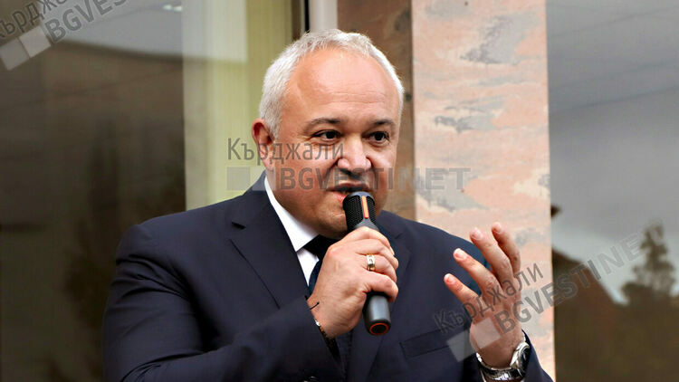 Иван Демерджиев