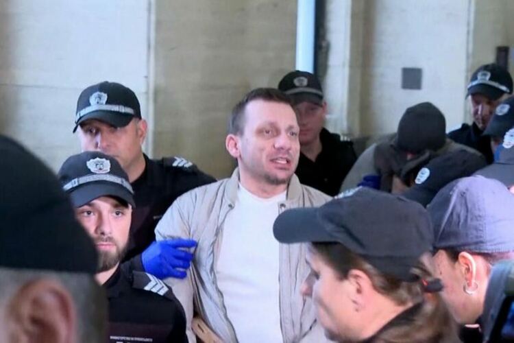 Съдят Хасърджиев и останалите от компанията му за 17 престъпления