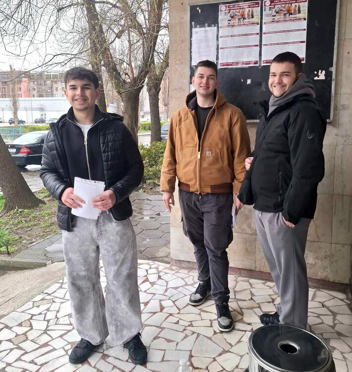 Първият предварителен изпит в УНСС-Хасково премина при голям интерес от кандидат-студенти