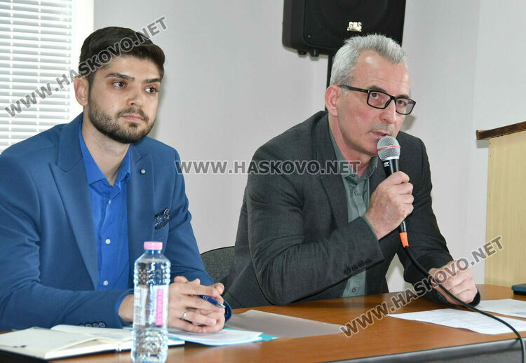 350 деца са обхванати от съвместната работа на институциите в борбата с преждевременното отпадане от училищата