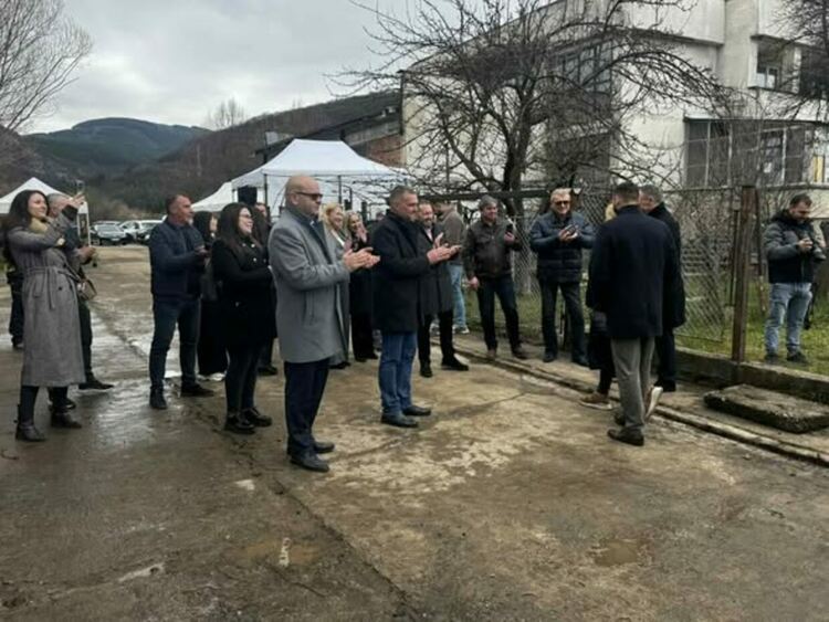 С официална церемония бе даден старт на строително-монтажните дейности по изграждането на нова тягова подстанция