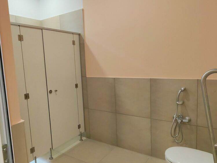 Изграждането на новия физкултурен салон в СУРИЧЕ &bdquo;Д-р Петър Берон&ldquo; напредва