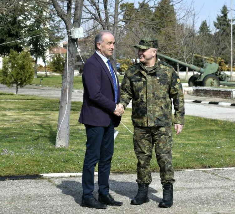 Военното поделение в Асеновград с нов командир