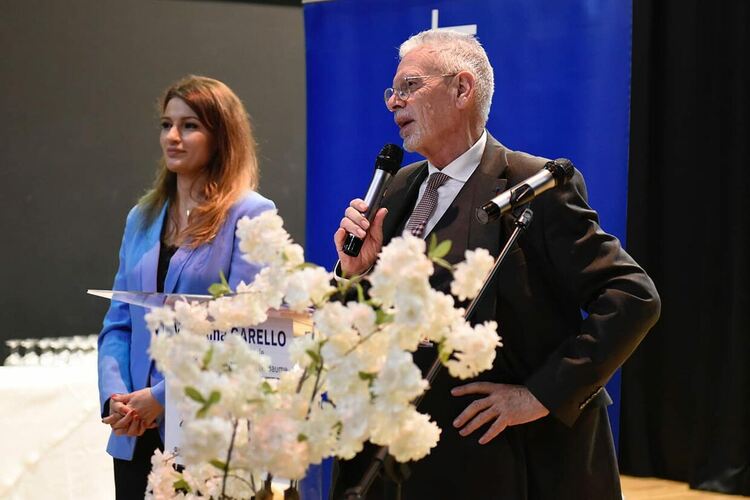 Българка стана кмет на френски град, свещено място за християнството