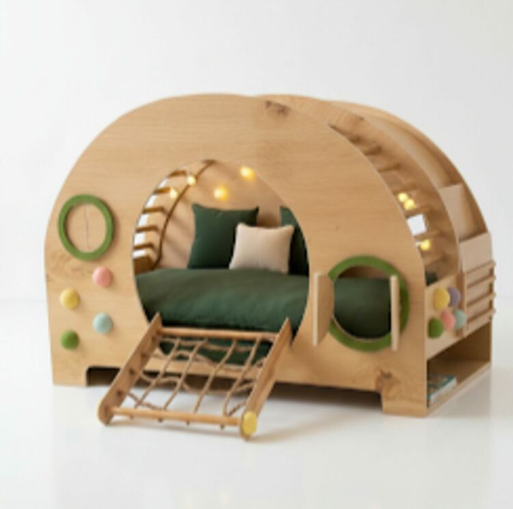 Ученички от Царската гимназия с първо и второ място с проекти за детска мебел в национален конкурс