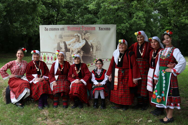 Започна подаването на заявки за националния събор &bdquo;Китна Тракия пее и танцува&ldquo;