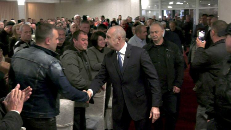 Румен Радев в Кърджали:Вървим по пътя на прогресивна и свободна България!