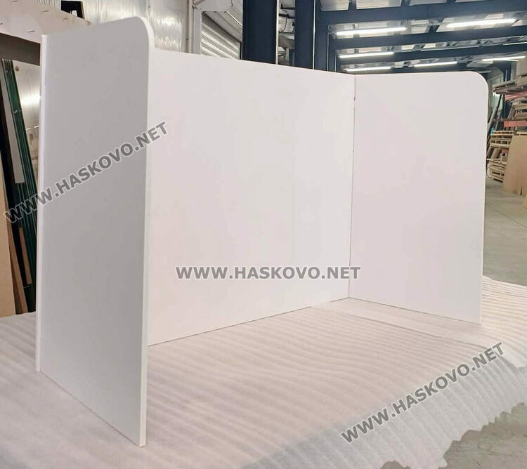 Разпределиха параваните за гласуване на общините в Хасковска област