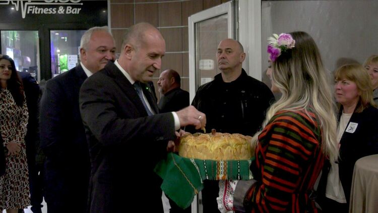 Румен Радев в Кърджали:Вървим по пътя на прогресивна и свободна България!