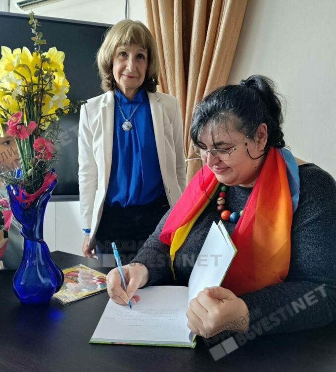 Леля Приказка дари вълшебно преживяване на ученици от &bdquo;Майстора&ldquo;