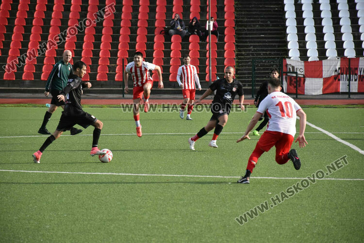 Това ли е футболната реалност в областните групи? Отбор записа победа с 15:0 