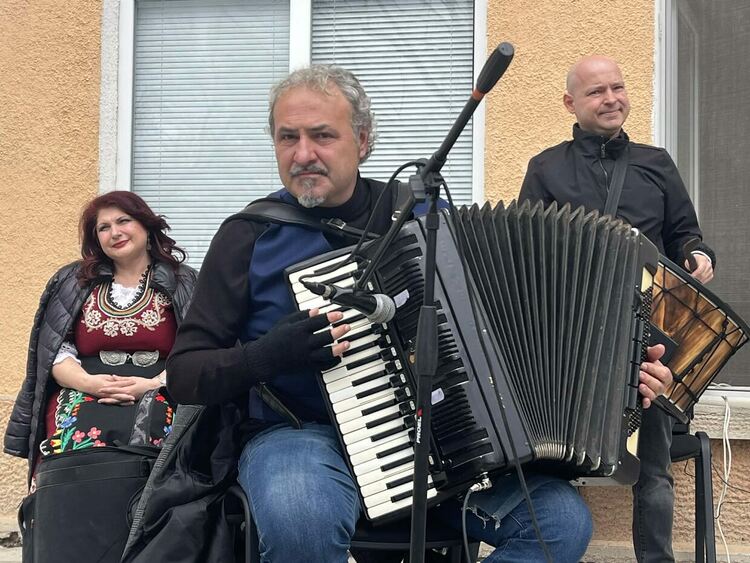 Великденски концерт зарадва жители и гости на Конуш