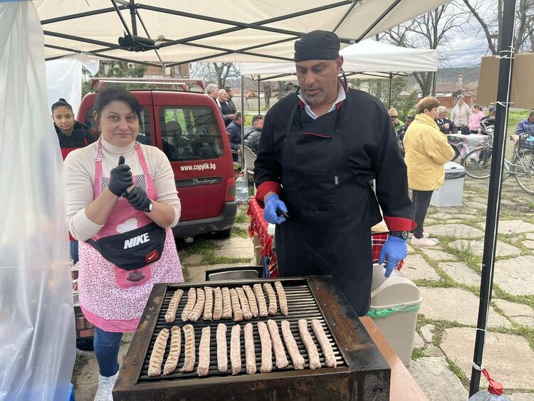 Великденски концерт зарадва жители и гости на Конуш