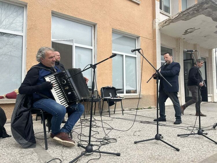 Великденски концерт зарадва жители и гости на Конуш