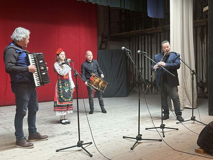 Великденски концерт зарадва жители и гости на Конуш