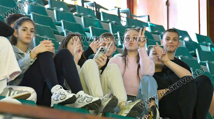 Баскетболният &bdquo;Хасково&ldquo; стартира с успех в плейофите 