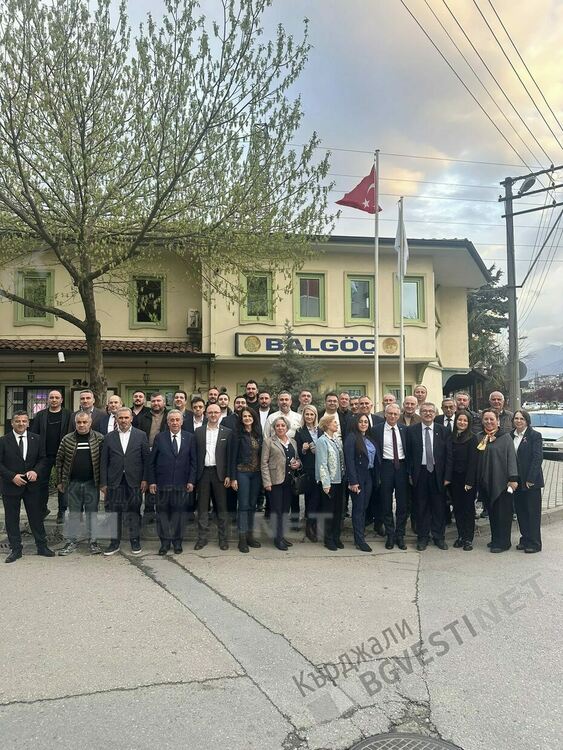 Исторически пробив на ПП-ДБ сред изселниците ни в Турция,наша делегация бе обгърната с трогващо внимание