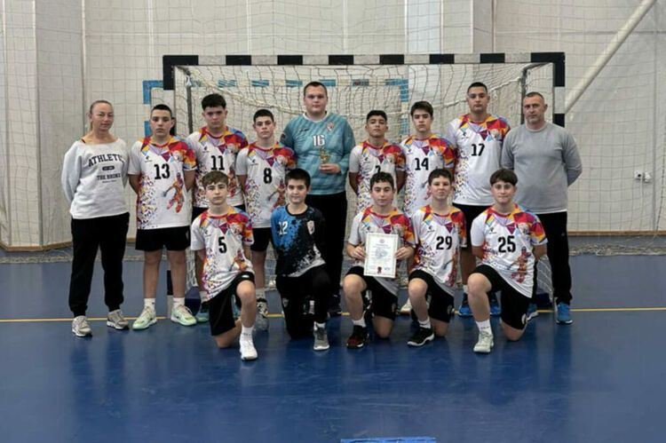 Хасковски хандбален вратар с отличие в зоналния финал