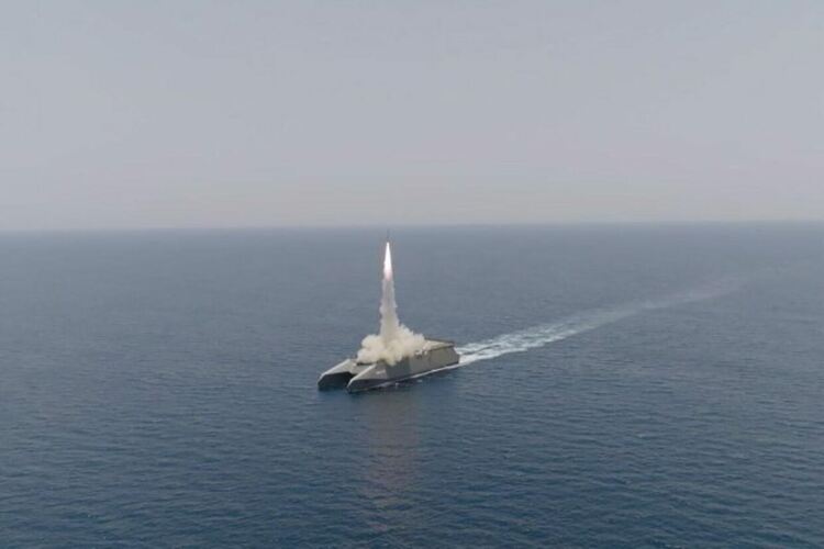 Ормузкият проток остава блокиран