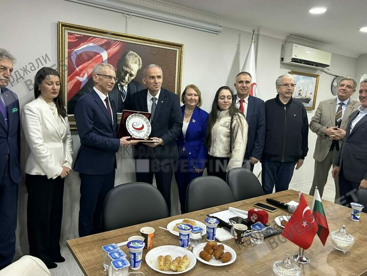 Исторически пробив на ПП-ДБ сред изселниците ни в Турция,наша делегация бе обгърната с трогващо внимание