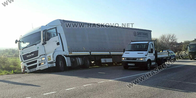 Тир аварира в Радиево