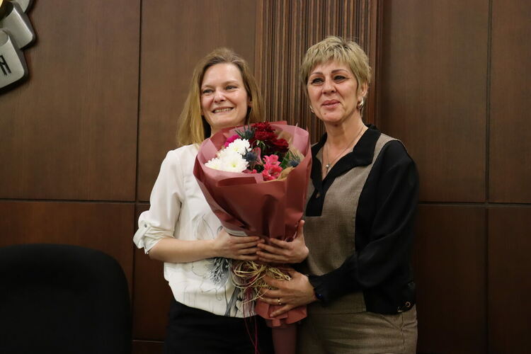 Д-р Веселина Узунова написа първата история на медицината в Хасково