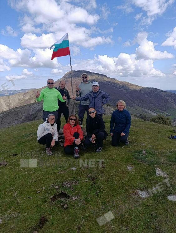 ТД"Перперикон 2025" с поход "Три върха за един ден"