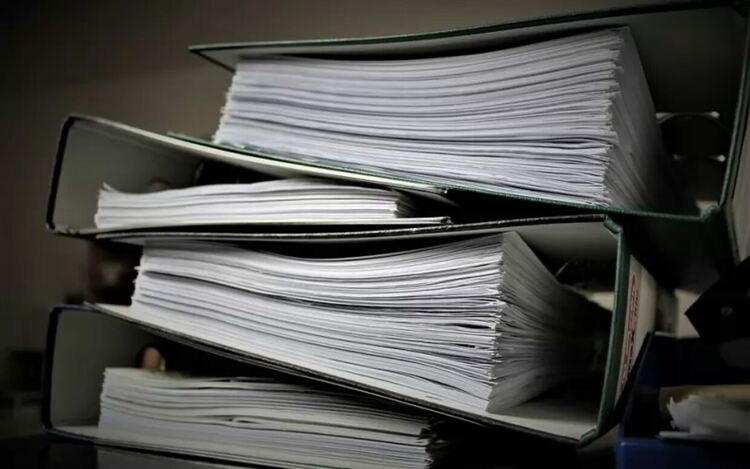 Василев използваше темата за досиетата като повод да атакува Радев.