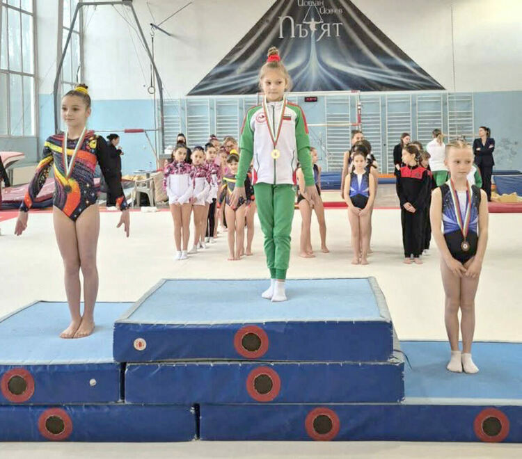 Състезателките на &bdquo;Юнак&ldquo; с престижни класирания на републиканския шампионат