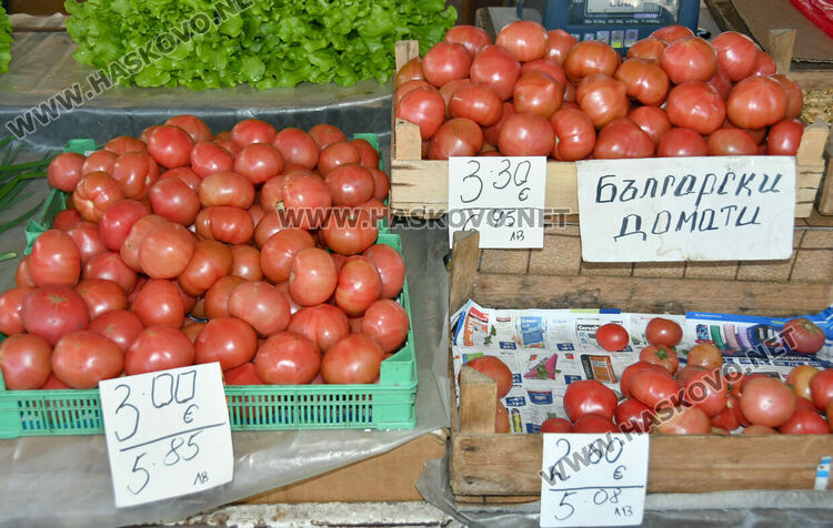 Драстичен скок в цената на доматите в Хасково 