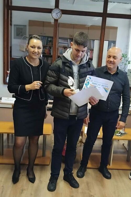 Йоан Петров сред &bdquo;звездите&ldquo; в националния конкурс &bdquo;Песенна дъга над Кутев&ldquo;