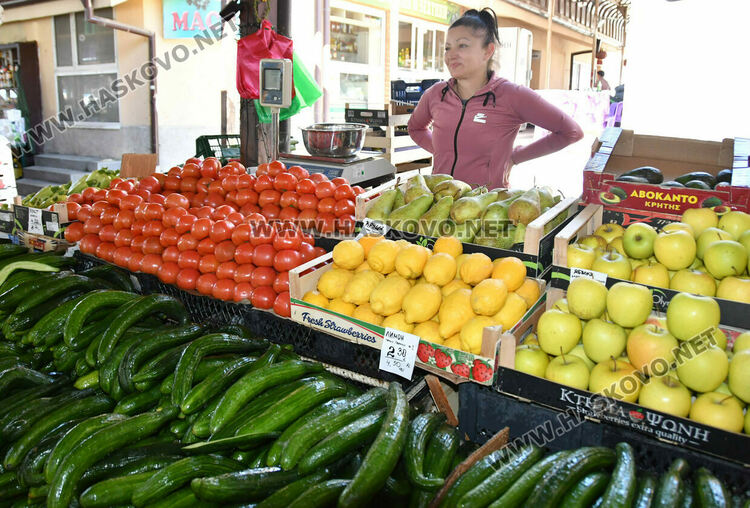 Драстичен скок в цената на доматите в Хасково 