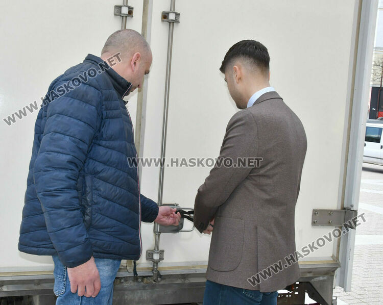 Хасково и Димитровград вече получиха изборни книжа и бюлетини, останалите общини във вторник