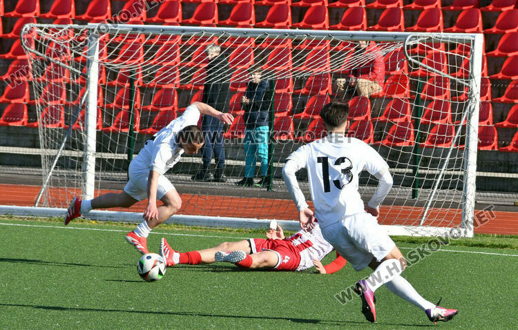 &bdquo;Хасково&ldquo; на Илиан Киряков с едва четвърта победа през сезона