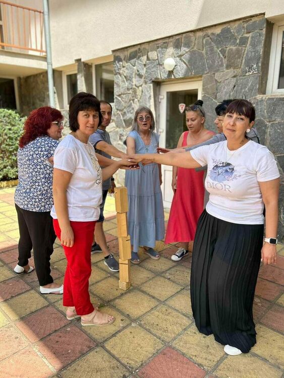 Стартират записвания за  курс &bdquo;Помощник-възпитател&ldquo; в Центъра за развитие в Смолян