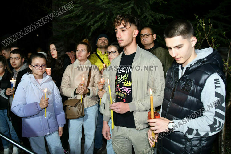 Христос Воскресе! Честит Великден!